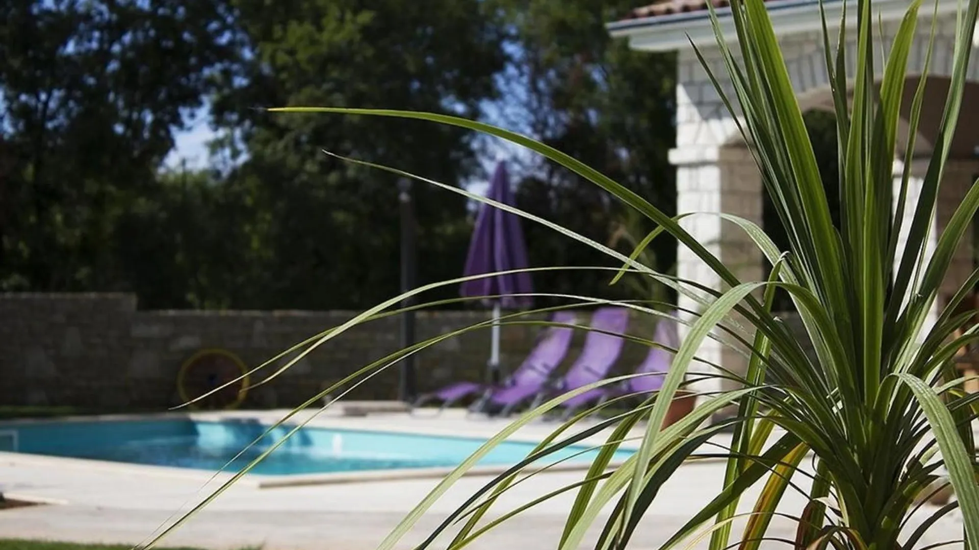 Ferienhaus Mit Privatpool Fuer 6 Personen Ca 1991 Qm In Krmed, Istrien Westkueste Von Istrien Krmed